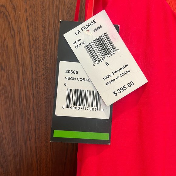 La Femme Prom 30665 Neon Coral Size 6 - Picture 8 of 15